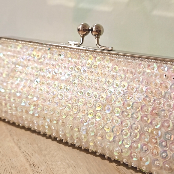 Boutique Handbags - White iridescent sequin and seed beads covered evening clutch wedding EUC wow!